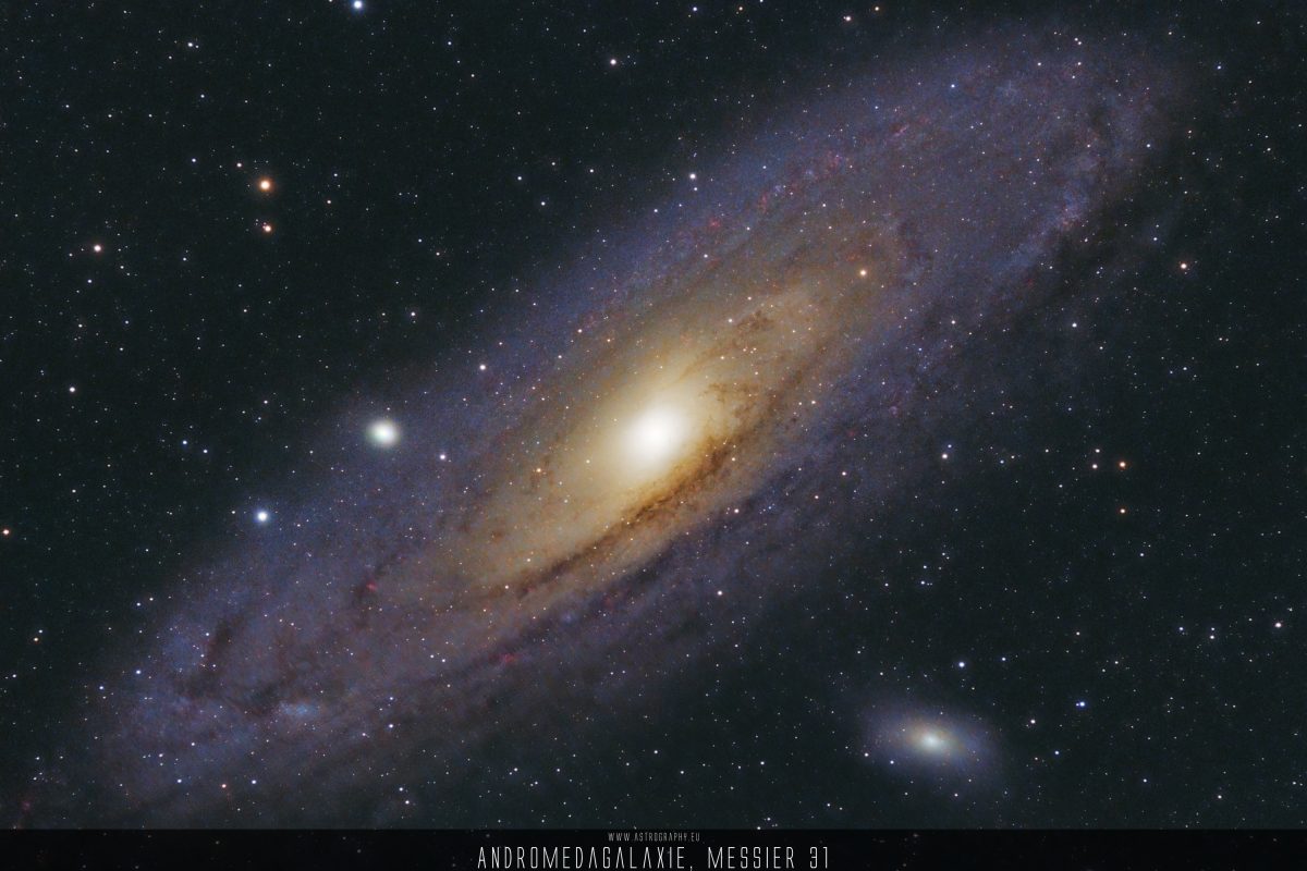 M31 Andromedagalaxie, H-Alpha RGB